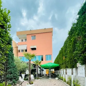  Apartmán Bajovah & Restaurant