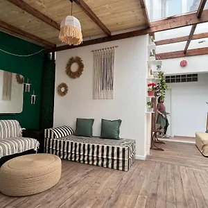 Trip'n'hostel Chill Zone Tirana