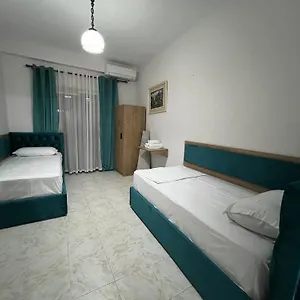 https://sisterhood-hostel-female-only.hotels-in-tirana.com