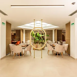 https://hotel-el-tujjar.es-andalucia.com