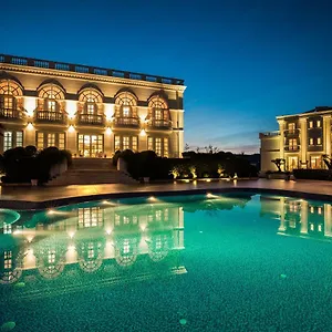 Hotel Royal Hill, Tirana